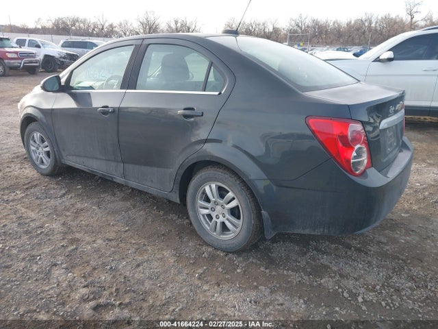 1G1JC5SB2F4130329 Chevrolet Sonic Lt Auto