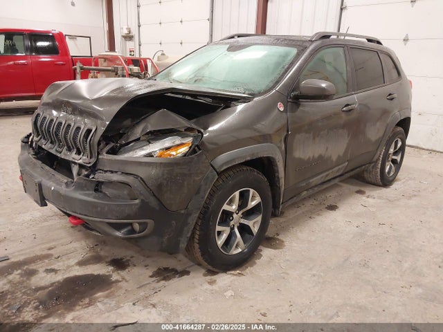 1C4PJMBS2EW231813 Jeep Cherokee Trailhawk