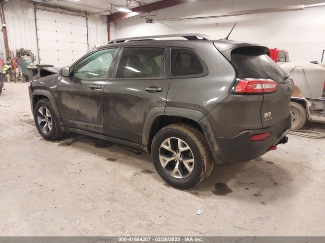 1C4PJMBS2EW231813 Jeep Cherokee Trailhawk