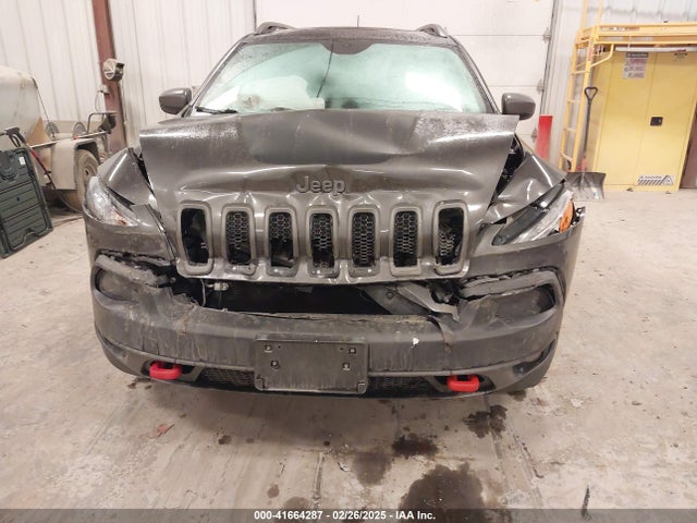 1C4PJMBS2EW231813 Jeep Cherokee Trailhawk