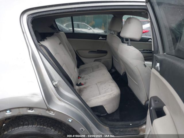 KNDPMCAC2L7630529 KIA Sportage Lx