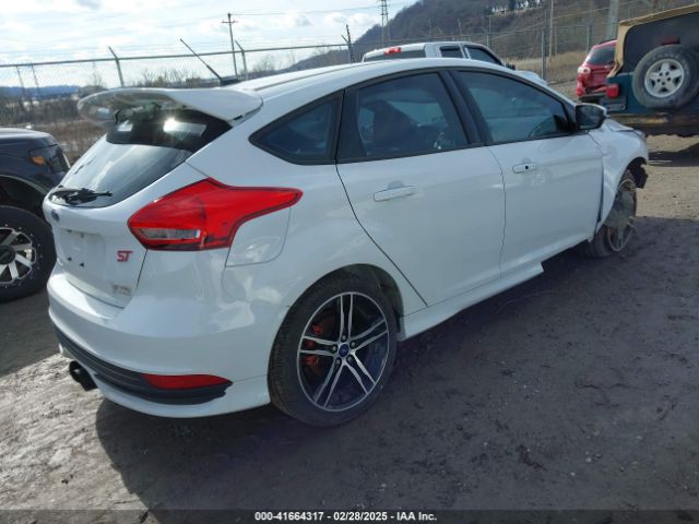 1FADP3L96GL237437 Ford FOCUS ST
