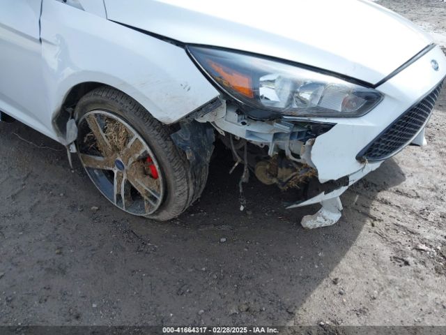 1FADP3L96GL237437 Ford FOCUS ST