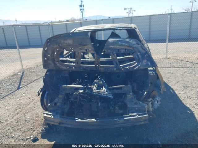 KNDMC5C17H6272760 KIA SEDONA EX