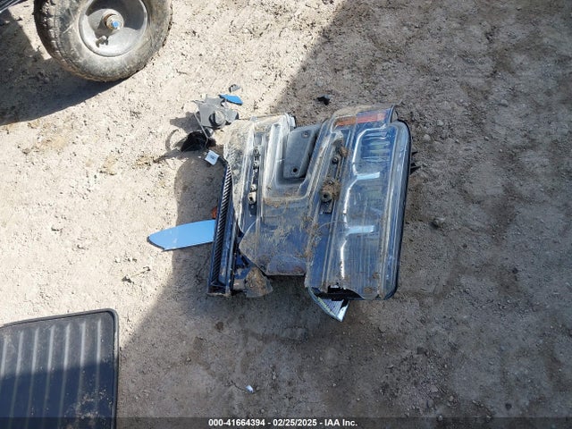 3GCPWCED1MG104122 Chevrolet Silverado 1500 2wd  Short Bed Lt
