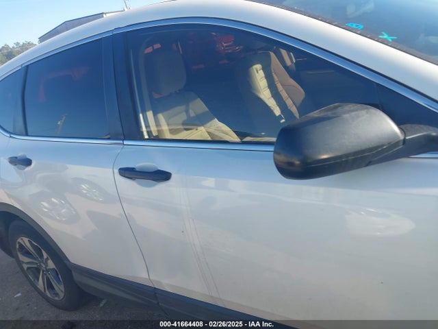 Honda CR-V LX 2018 2HKRW5H35JH422013 Image 13