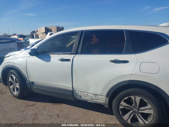 Honda CR-V LX 2018 2HKRW5H35JH422013 Image 14