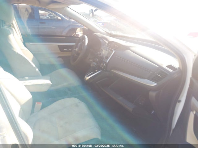 Honda CR-V LX 2018 2HKRW5H35JH422013 Image 5