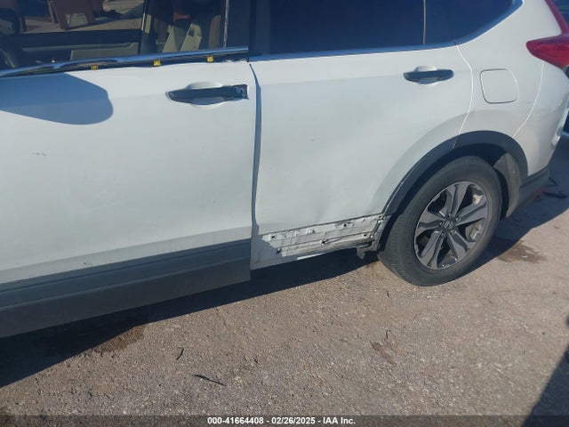 Honda CR-V LX 2018 2HKRW5H35JH422013 Image 6