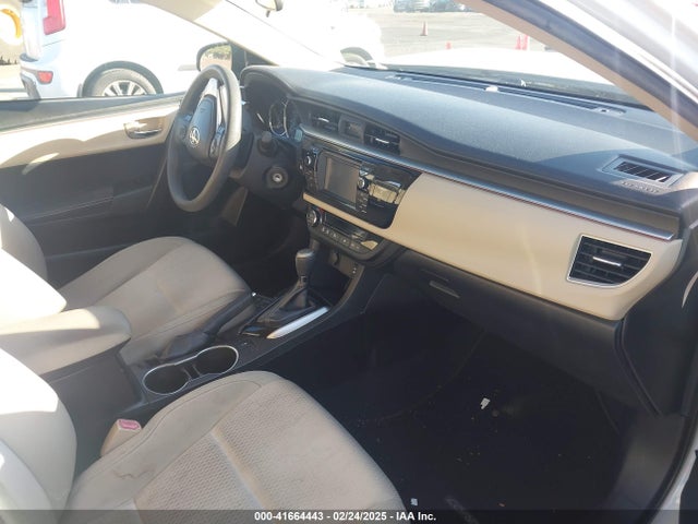 Toyota Corolla Le Plus 2014 5YFBURHE8EP072532 Image 5