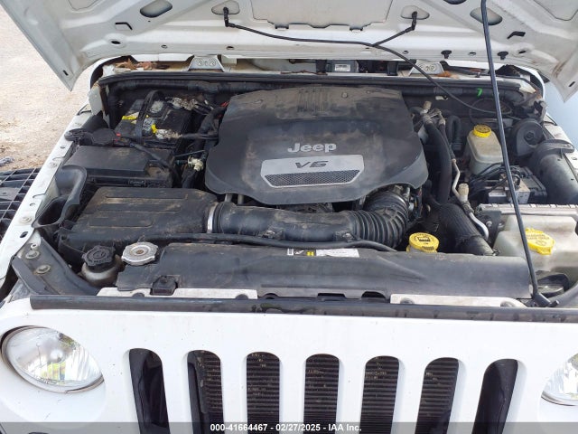1C4BJWDG0GL335851 Jeep Wrangler