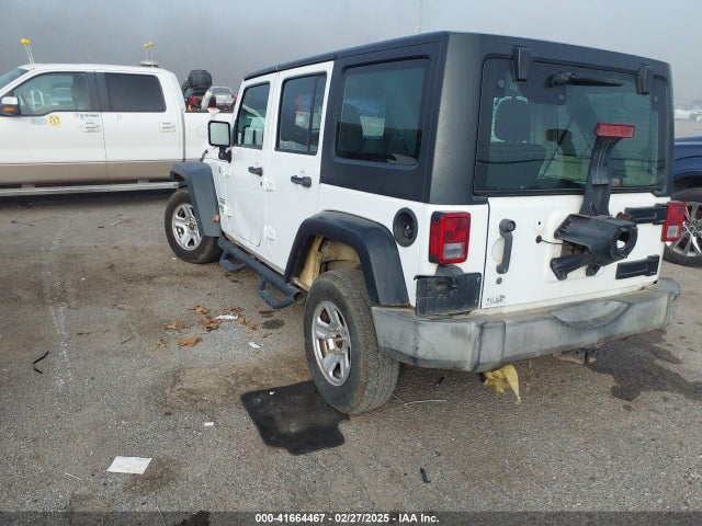 1C4BJWDG0GL335851 Jeep Wrangler