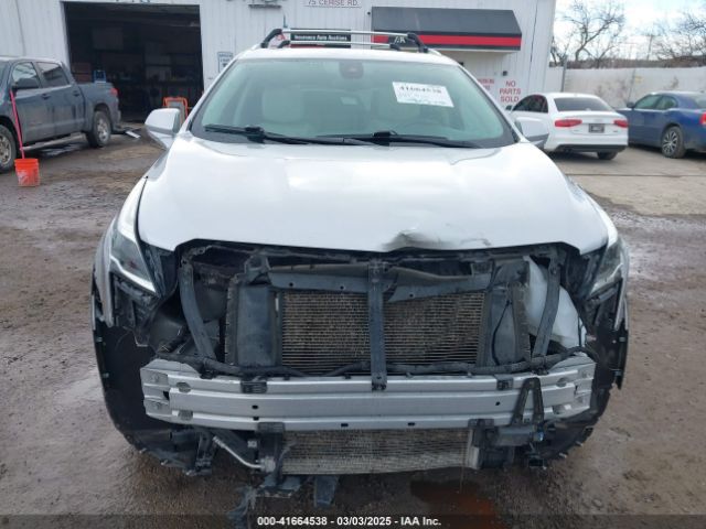 2017 CADILLAC XT5 1GYKNERS0HZ215035 Photo 5