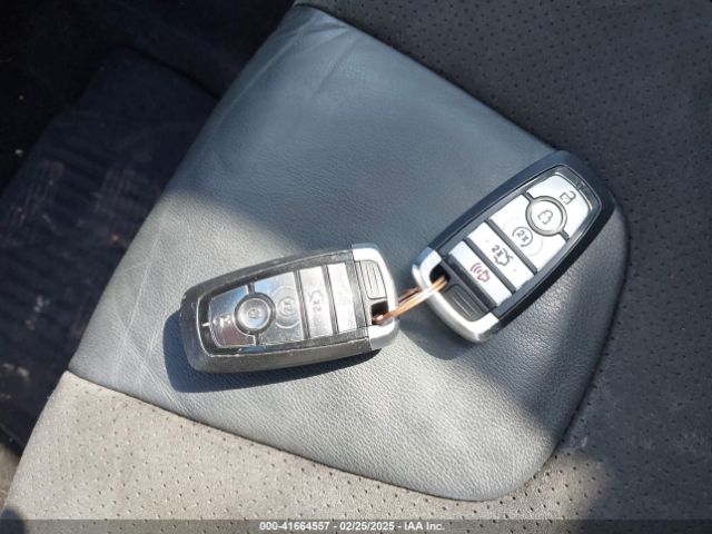 2FMPK4AP2HBC15509 Ford EDGE SPORT