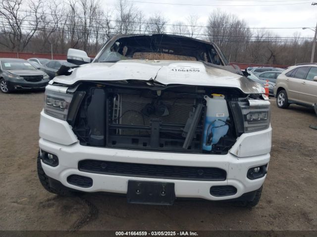 1C6SRFFT3LN304070 RAM 1500 Big Horn  4x4 5'7 Box