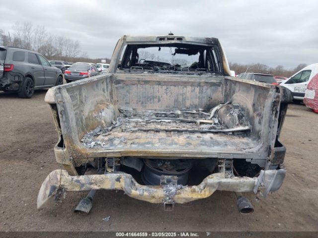 1C6SRFFT3LN304070 RAM 1500 Big Horn  4x4 5'7 Box