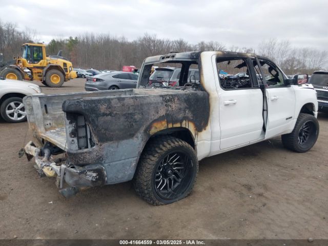 1C6SRFFT3LN304070 RAM 1500 Big Horn  4x4 5'7 Box