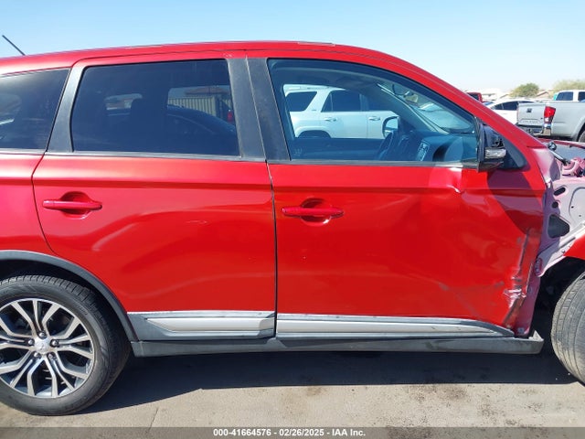 Mitsubishi Outlander Se 2016 JA4AD3A35GZ055823 Image 13