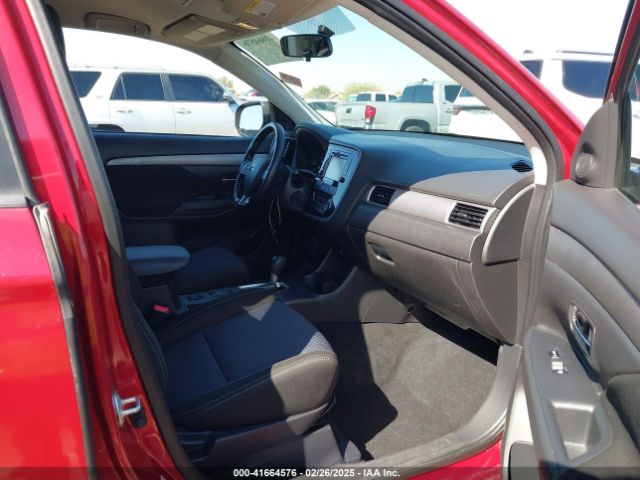 2016 MITSUBISHI OUTLANDER JA4AD3A35GZ055823 Photo 4