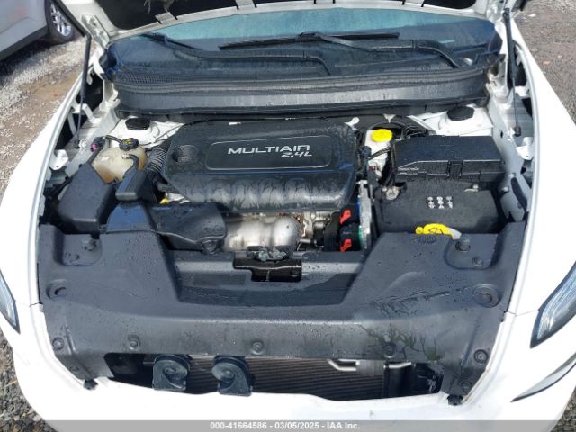 1C4PJMAB2HW666711 Jeep Cherokee Sport 4x4