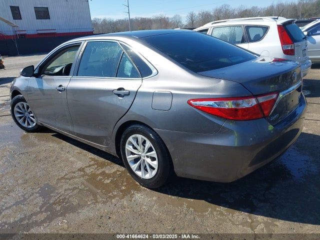 Toyota CAMRY LE 2016 4T4BF1FK3GR562792 Image 3