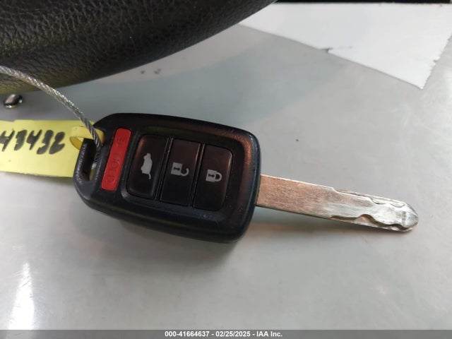 Honda CR-V LX 2017 7FARW5H37HE009877 Image 11