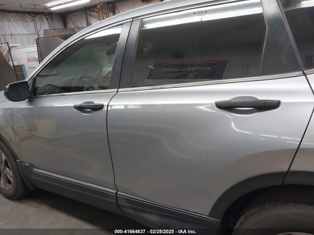 Honda CR-V LX 2017 7FARW5H37HE009877 Image 14