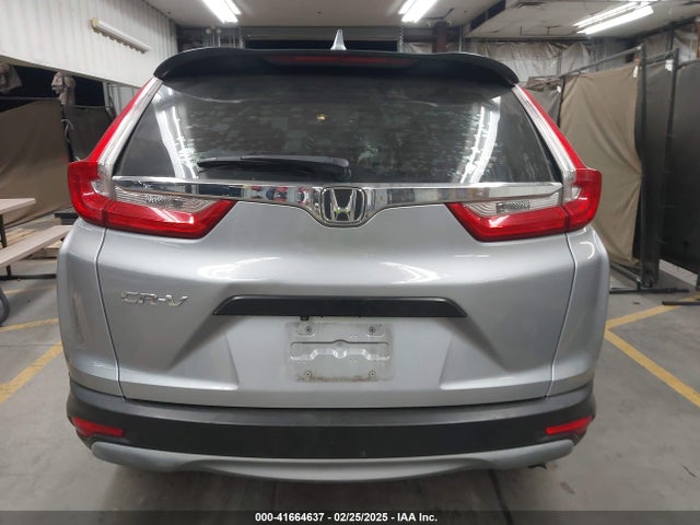 Honda CR-V LX 2017 7FARW5H37HE009877 Image 16