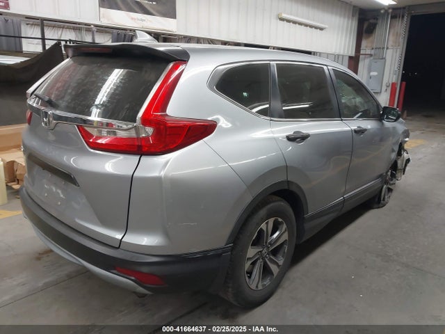Honda CR-V LX 2017 7FARW5H37HE009877 Image 4