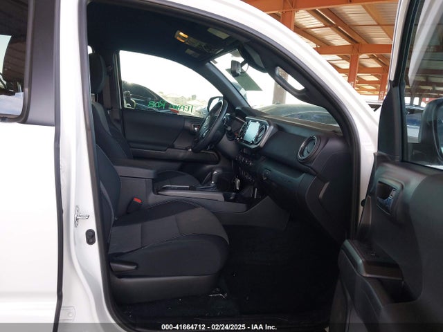 3TMCZ5AN8PM650793 Toyota Tacoma Trd Off Road