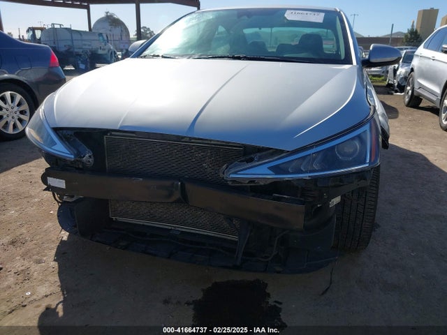 Hyundai ELANTRA SEL 2019 5NPD84LFXKH477039 Image 6