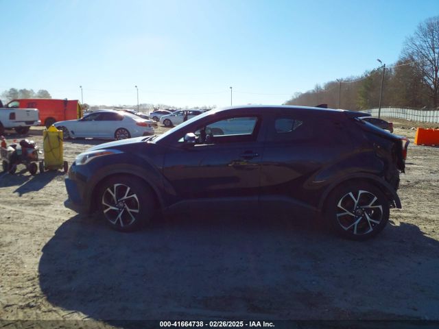 NMTKHMBX1JR014246 Toyota C-HR XLE