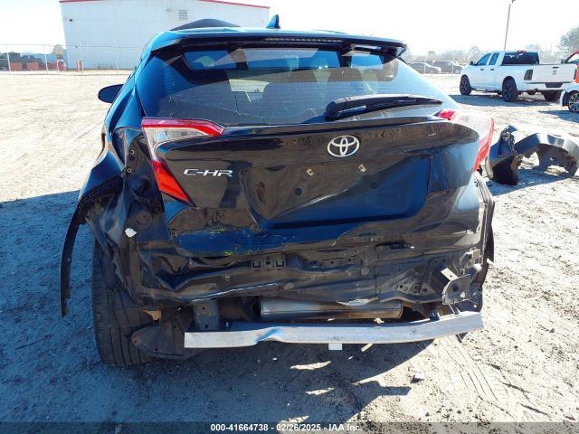 NMTKHMBX1JR014246 Toyota C-HR XLE