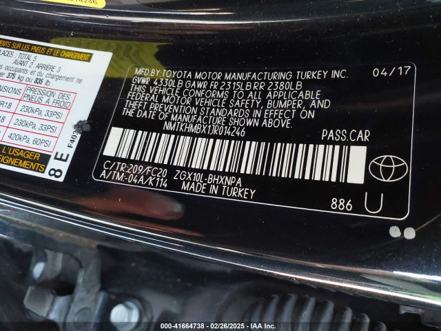 NMTKHMBX1JR014246 Toyota C-HR XLE