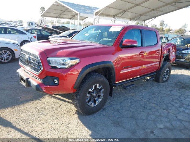 3TMCZ5AN8KM266750 Toyota Tacoma Trd Off Road
