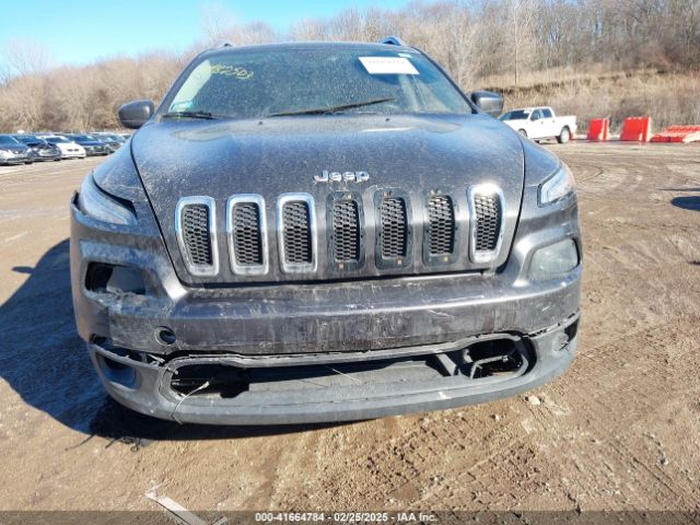 1C4PJMCB4FW546452 Jeep Cherokee Latitude