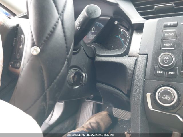 2HGFC2F66KH575874 Honda Civic Lx