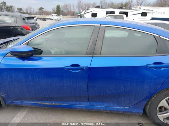 2HGFC2F66KH575874 Honda Civic Lx