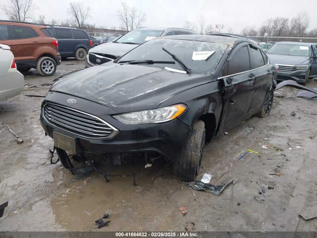 3FA6P0H7XHR404013 Ford FUSION SE
