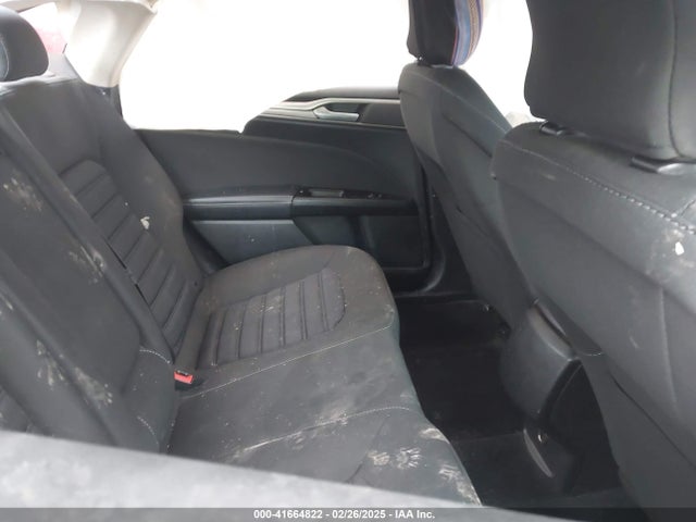 3FA6P0H7XHR404013 Ford FUSION SE