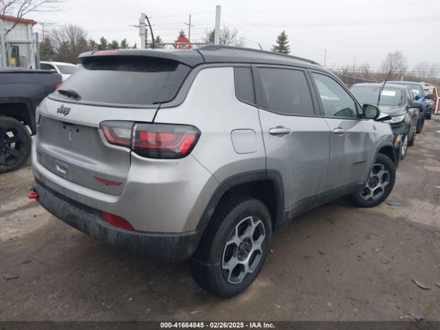 3C4NJDDB3NT128118 Jeep Compass Trailhawk 4x4