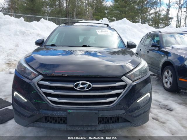 KM8J3CA47HU398533 Hyundai TUCSON SE