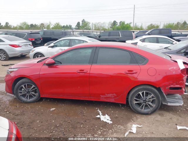 3KPF24AD7RE792858 KIA Forte Lxs