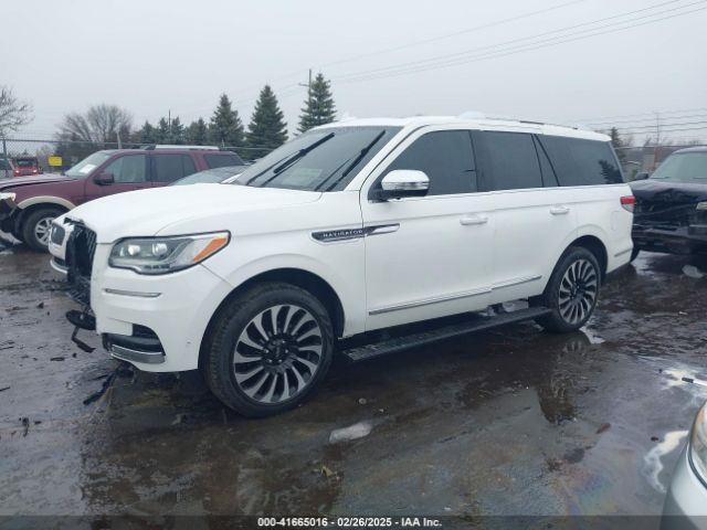 5LMJJ2TG5REL11907 Lincoln Navigator Black Label