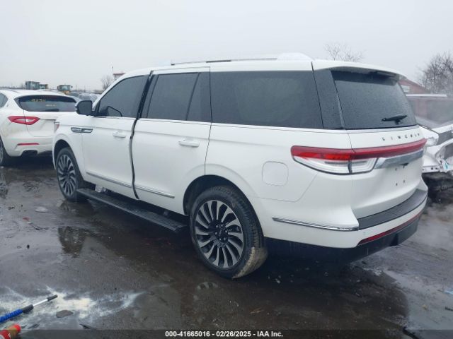 5LMJJ2TG5REL11907 Lincoln Navigator Black Label