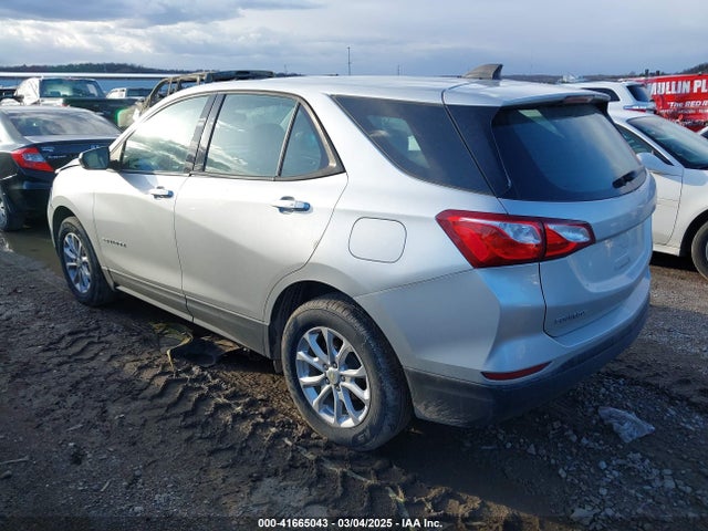 3GNAXSEV7KS509294 Chevrolet EQUINOX LS