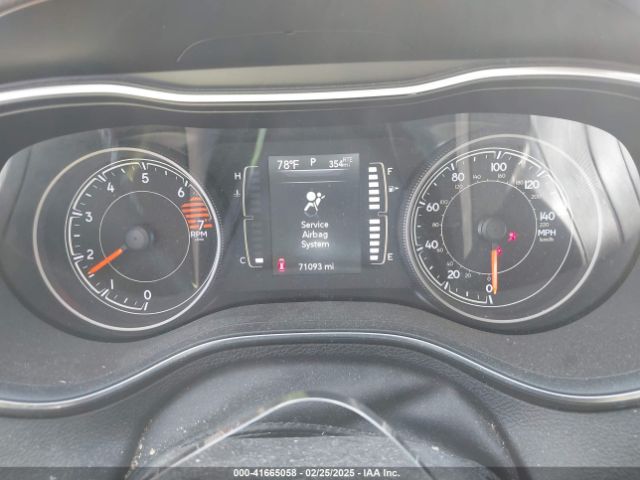1C4PJLCB1KD406245 Jeep Cherokee Latitude Fwd