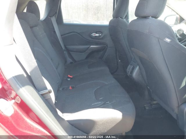1C4PJLCB1KD406245 Jeep Cherokee Latitude Fwd