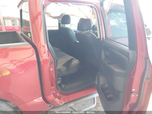1N6AA1EK1JN528262 Nissan TITAN S