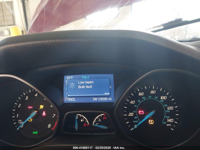 1FADP3K2XEL218116 Ford FOCUS SE